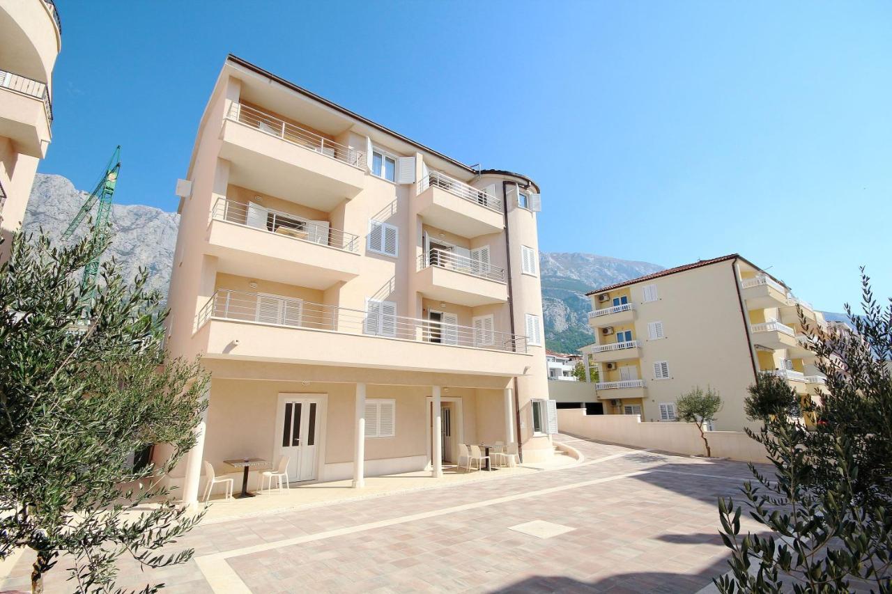 Apartment Domo Makarska Exteriör bild