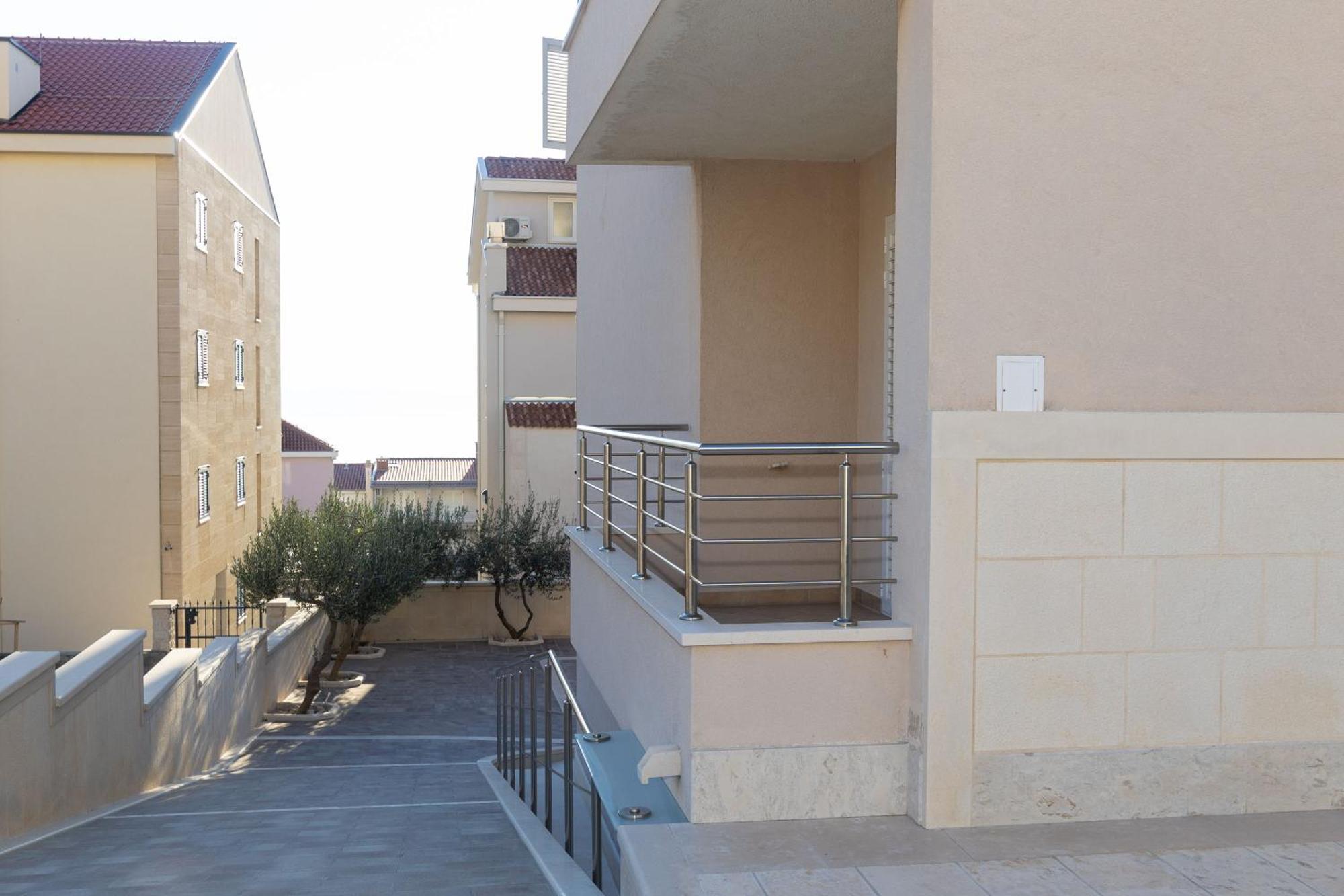 Apartment Domo Makarska Exteriör bild