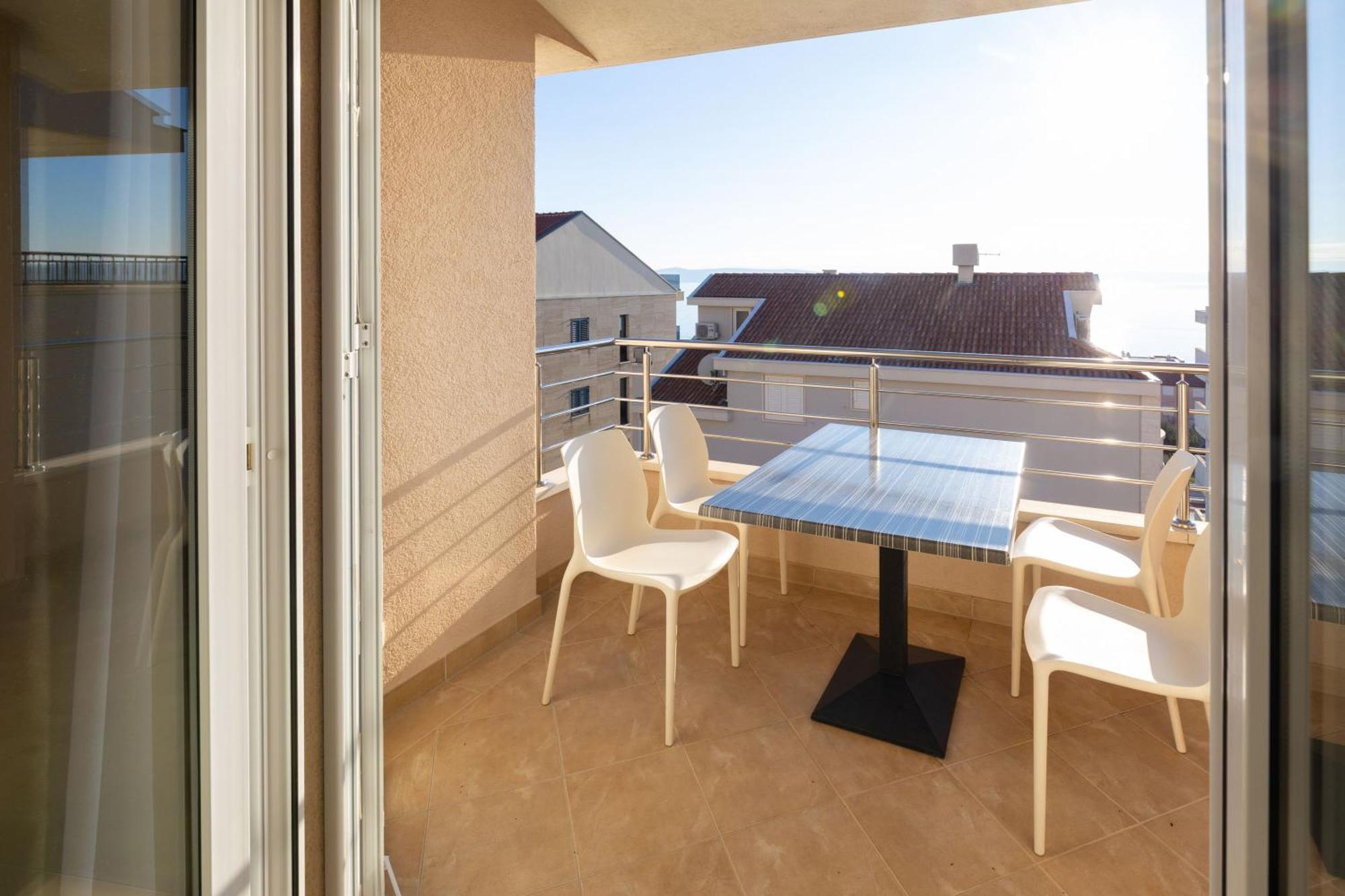 Apartment Domo Makarska Exteriör bild