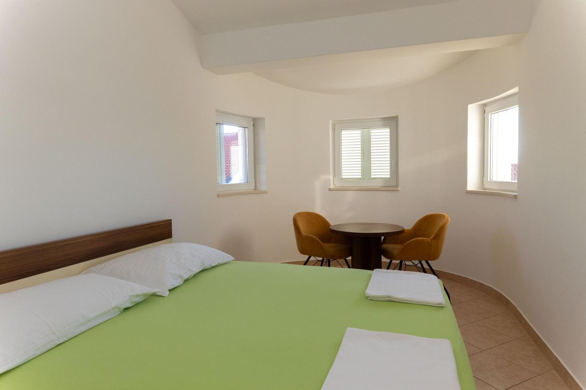 Apartment Domo Makarska Exteriör bild