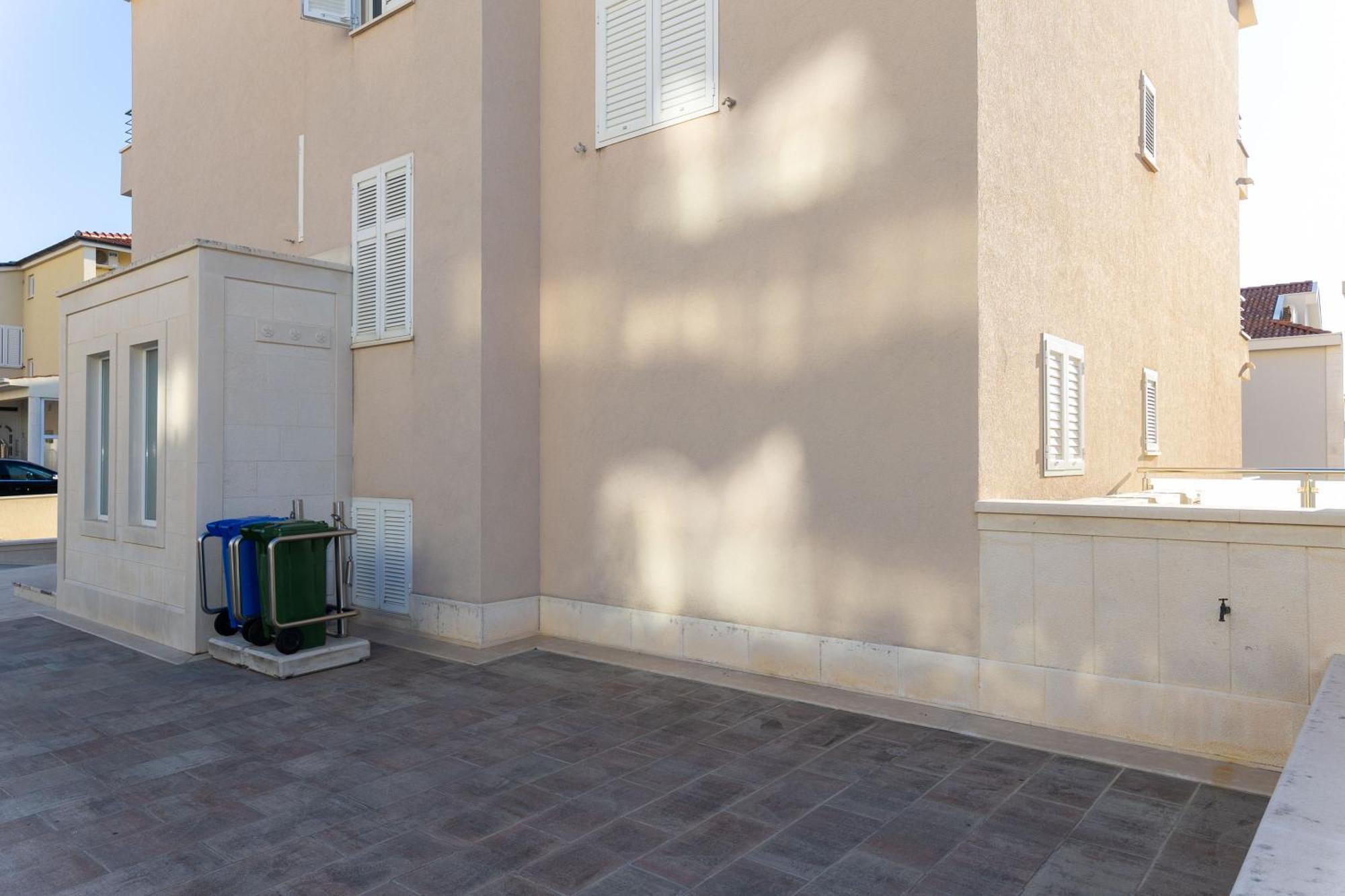Apartment Domo Makarska Exteriör bild