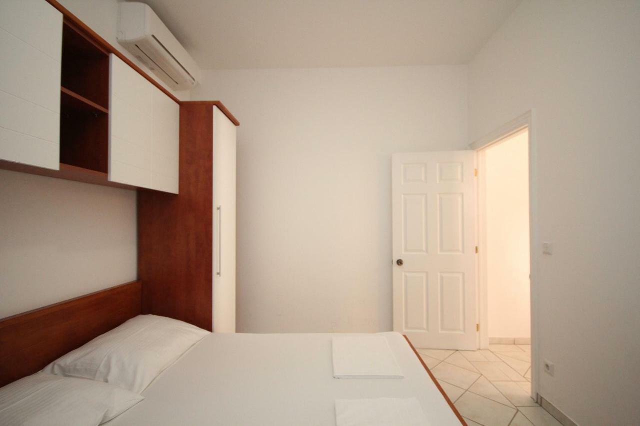 Apartment Domo Makarska Exteriör bild